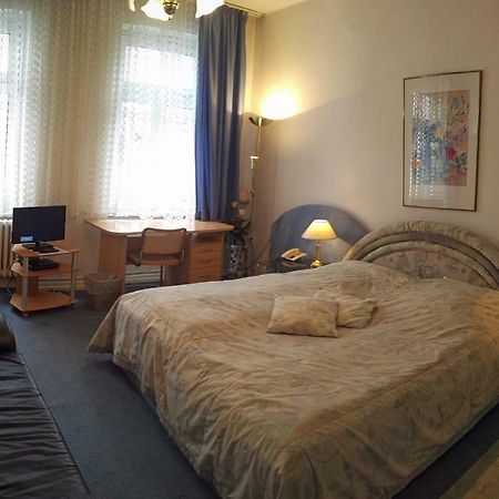 Central Budget Hotel Bonn Exteriör bild