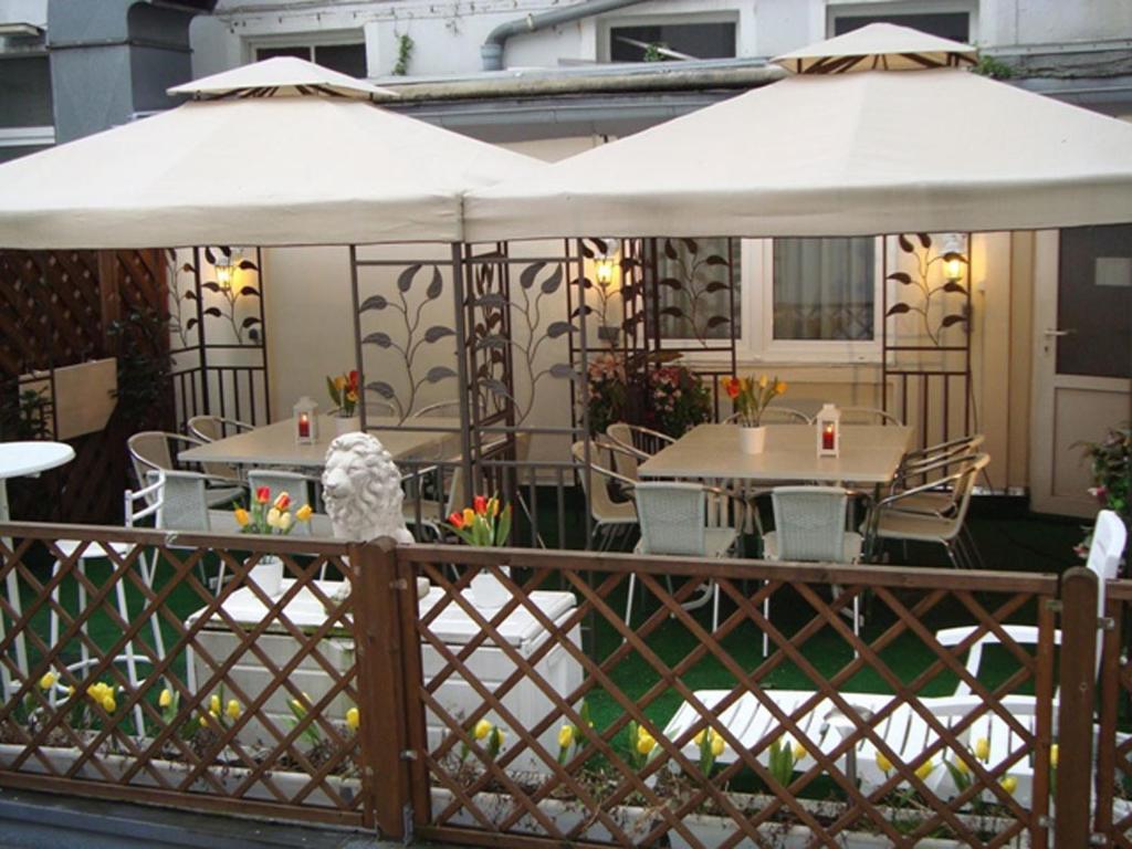 Central Budget Hotel Bonn Exteriör bild